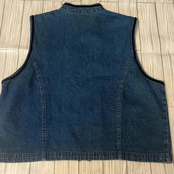 Denim Western Christmas Vest - Picture 5 of 5